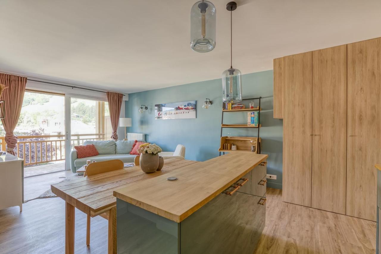 Rare ! Appartement Renove Dans Le Village Pieton De Megève Екстериор снимка