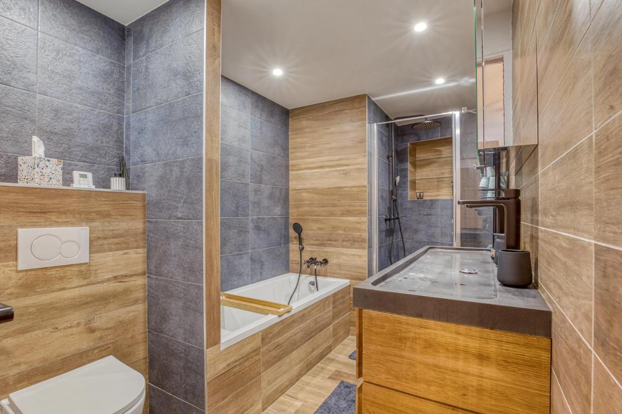 Rare ! Appartement Renove Dans Le Village Pieton De Megève Екстериор снимка